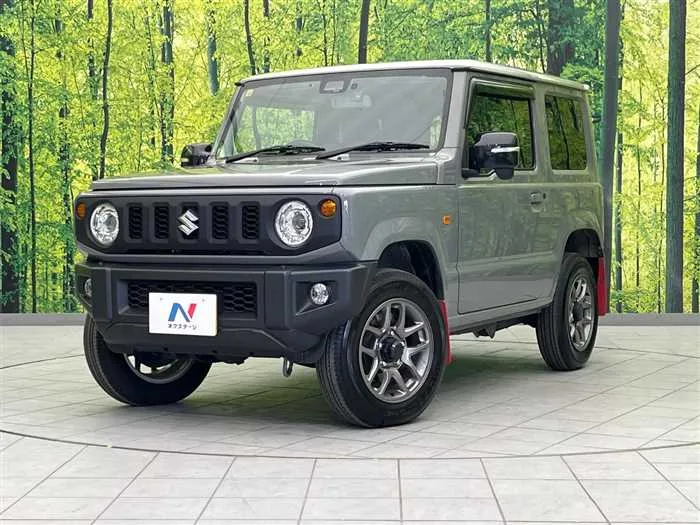 Suzuki Jimny 2023 — фото 1, купить с доставкой в Москву