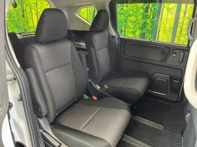 Honda Freed 2022 — миниатюра 4