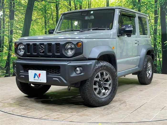 Suzuki Jimny Sierra 2023 — фото 1, купить с доставкой в Москву