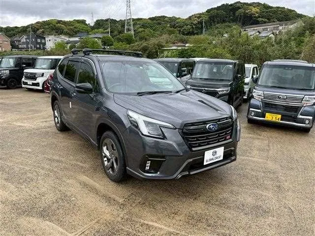 Subaru Forester 2023 — миниатюра 5
