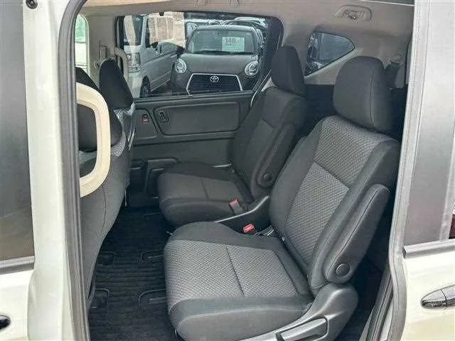 Honda Freed 2023 — миниатюра 2