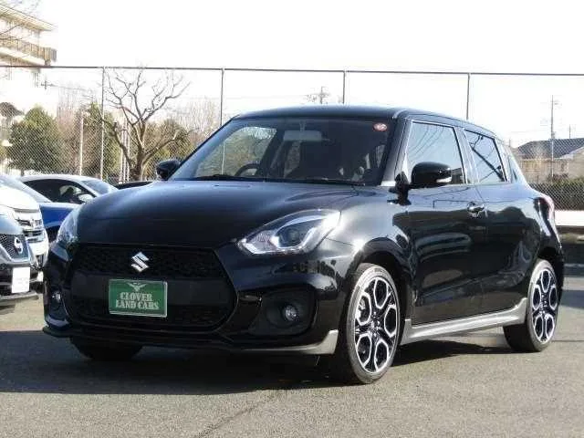 Suzuki Swift 2022 — фото 1, купить с доставкой в Москву