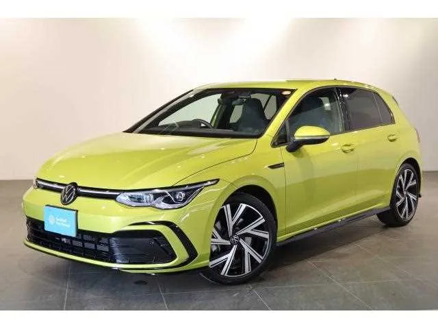 Volkswagen Golf 2024 — фото 1, купить с доставкой в Москву