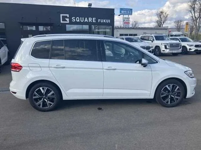 Volkswagen Golf Touran 2025 — миниатюра 4