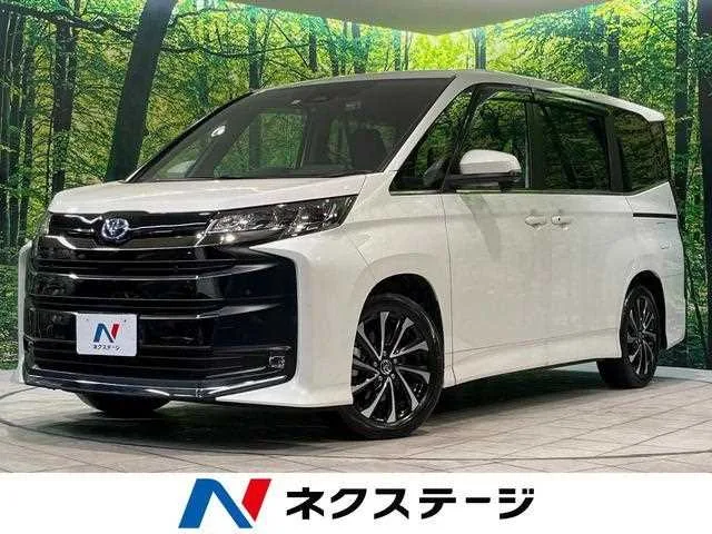 Toyota Noah 2023 — фото 1, купить с доставкой в Москву