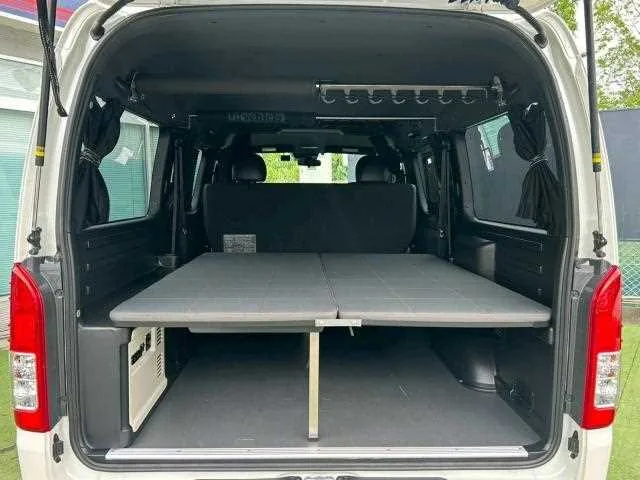 Toyota Hiace Van 2022 — миниатюра 5