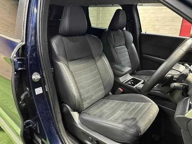 Mitsubishi Outlander G 2022 — миниатюра 3