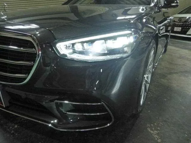 Mercedes-Benz S-Class 2023 — миниатюра 3