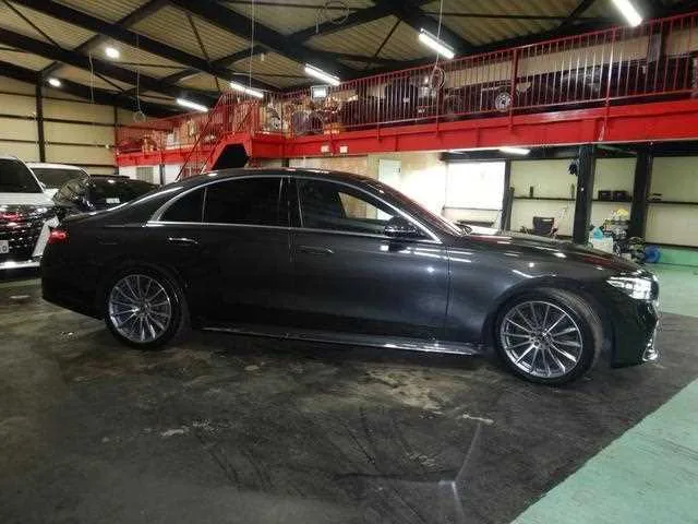 Mercedes-Benz S-Class 2023 — миниатюра 4