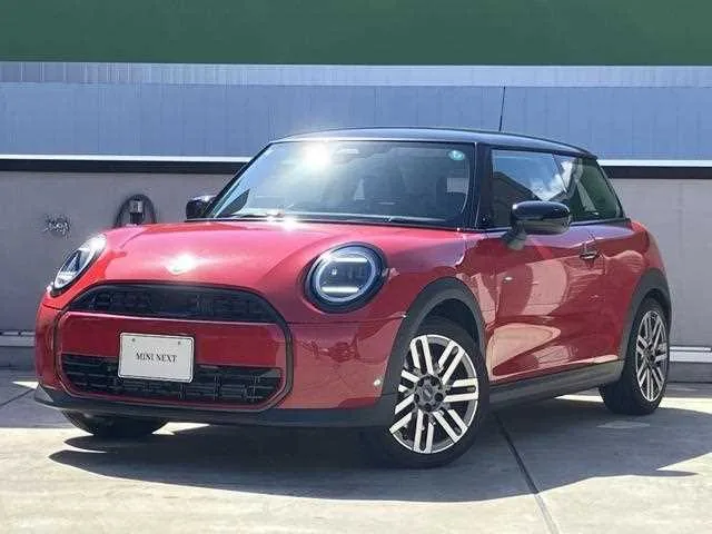 BMW MINI 2024 — фото 1, купить с доставкой в Москву