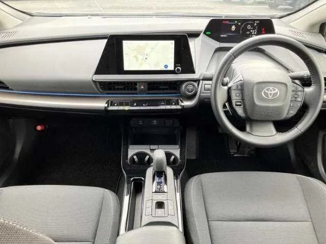 Toyota Prius U 2023 — миниатюра 4