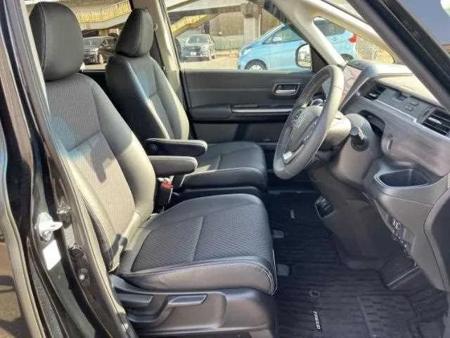 Honda Freed G 2023 — миниатюра 4