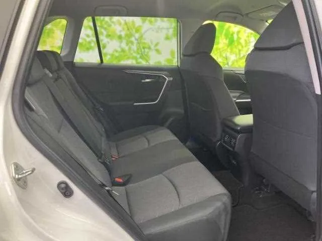 Toyota RAV4 X 2024 — миниатюра 2