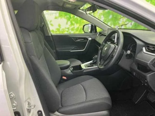 Toyota RAV4 X 2024 — миниатюра 4