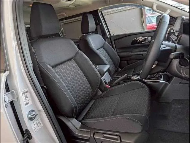 Mitsubishi Triton GLS 2024 — миниатюра 2