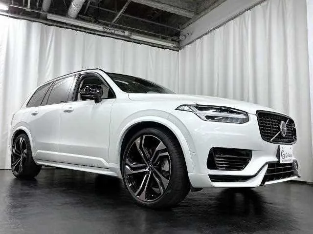 Volvo XC90 2022 — миниатюра 4