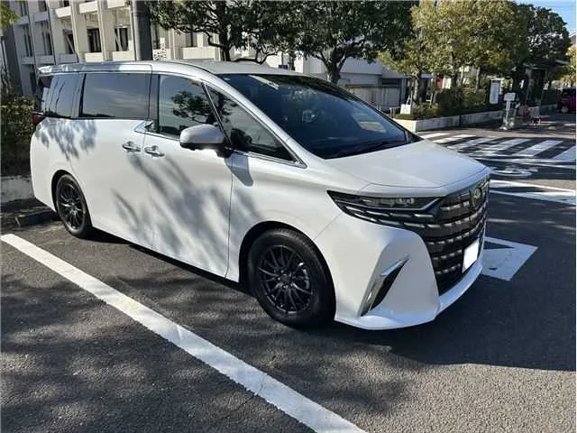 Toyota Alphard Hybrid Z 2025 — миниатюра 2