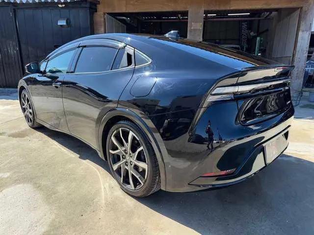 Toyota Prius 2023 — миниатюра 5
