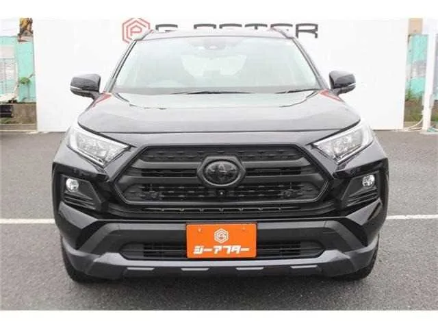 Toyota RAV4 2023 — миниатюра 3