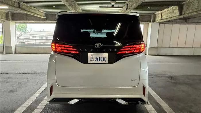 Toyota Alphard 2.5 Z 2025 — миниатюра 4