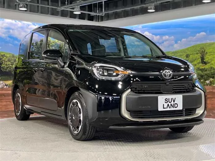 Toyota Sienta 2025 — миниатюра 5