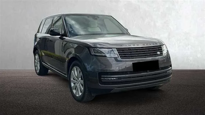 Land Rover Range Rover AUTOMATIC DIESEL 2023 — фото 1, купить с доставкой в Москву
