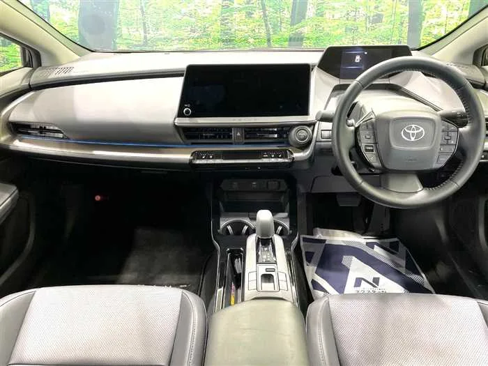 Toyota Prius 2024 — миниатюра 2
