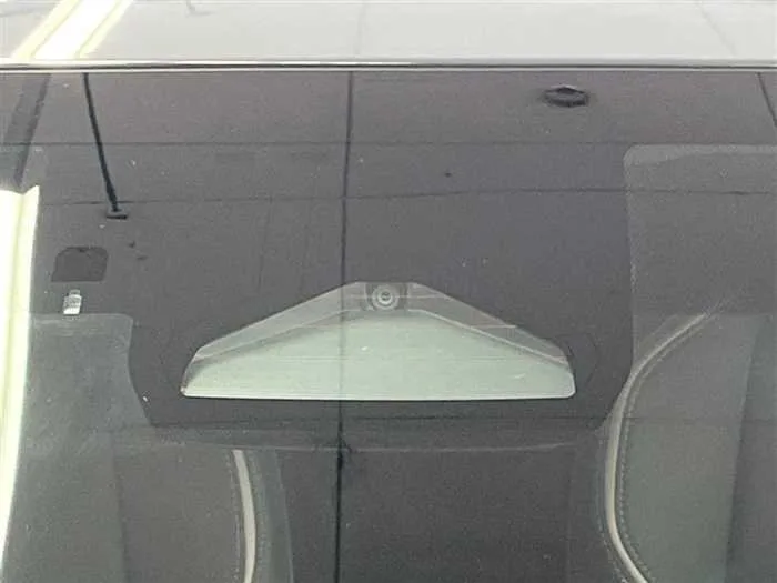 Toyota Prius 2025 — миниатюра 5