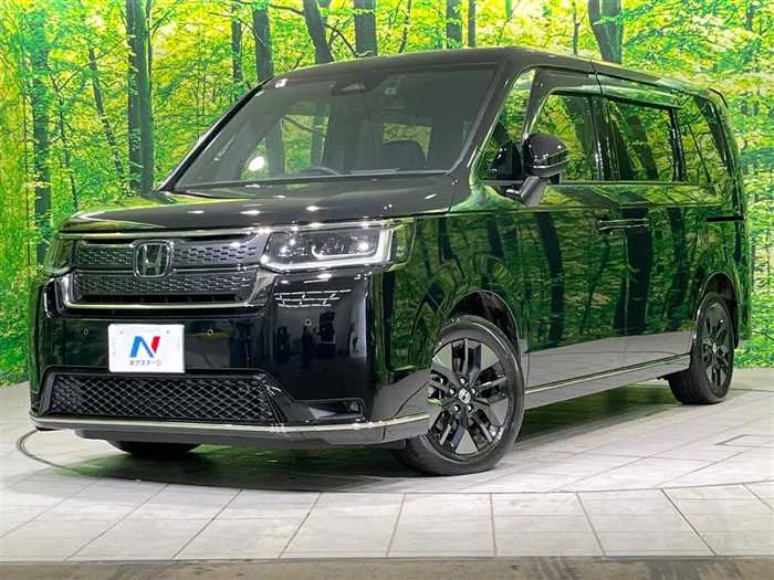 Honda Step WGN 2024 — фото 1, купить с доставкой в Москву