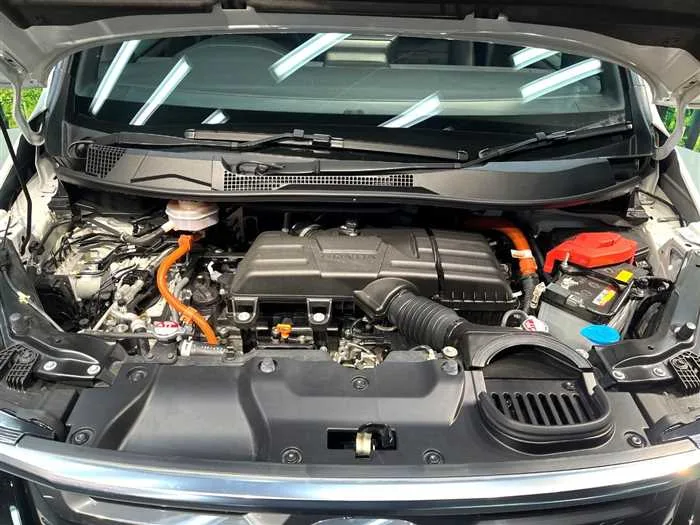 Honda Step WGN 2023 — миниатюра 2