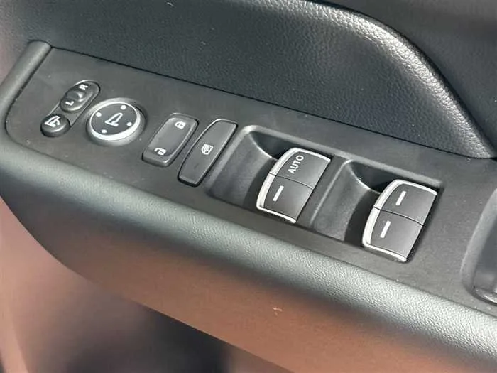 Honda Step WGN 2023 — миниатюра 2