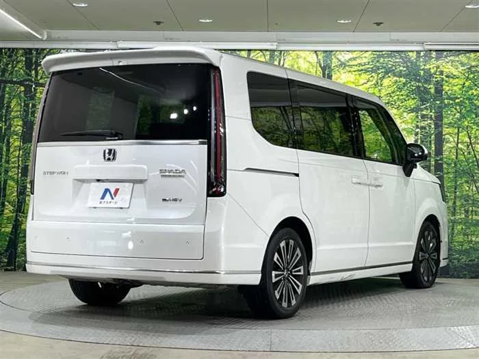 Honda Step WGN 2024 — миниатюра 3