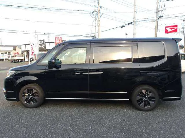 Honda Step WGN 2022 — миниатюра 3