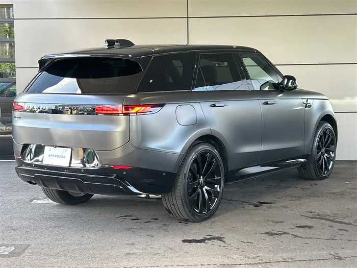 Land Rover Range Rover Sport 2025 — миниатюра 3