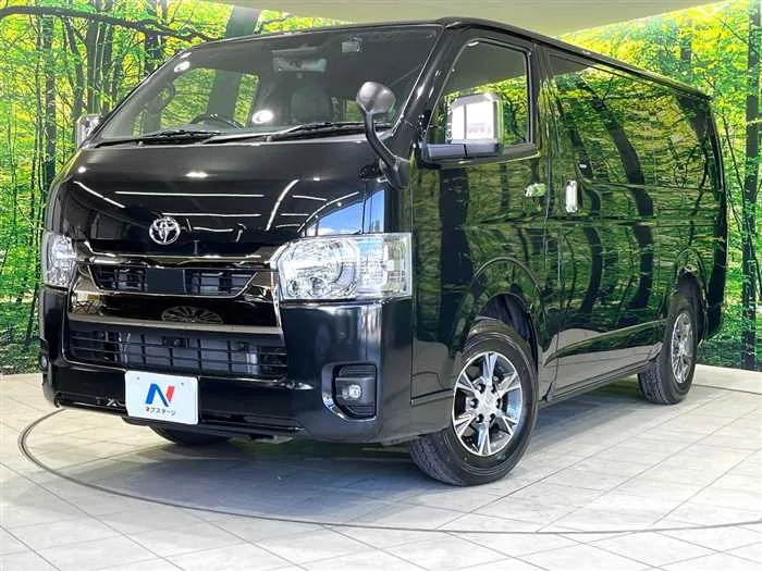 Toyota Hiace Van 2025 — фото 1, купить с доставкой в Москву