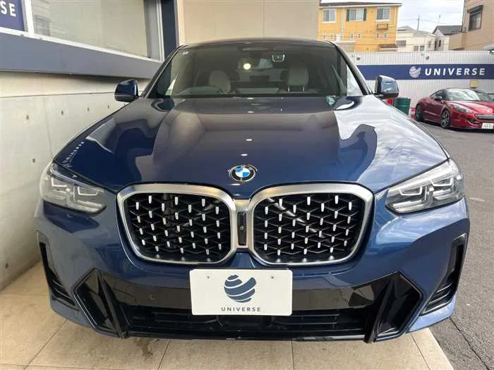 BMW X4 2022 — миниатюра 3