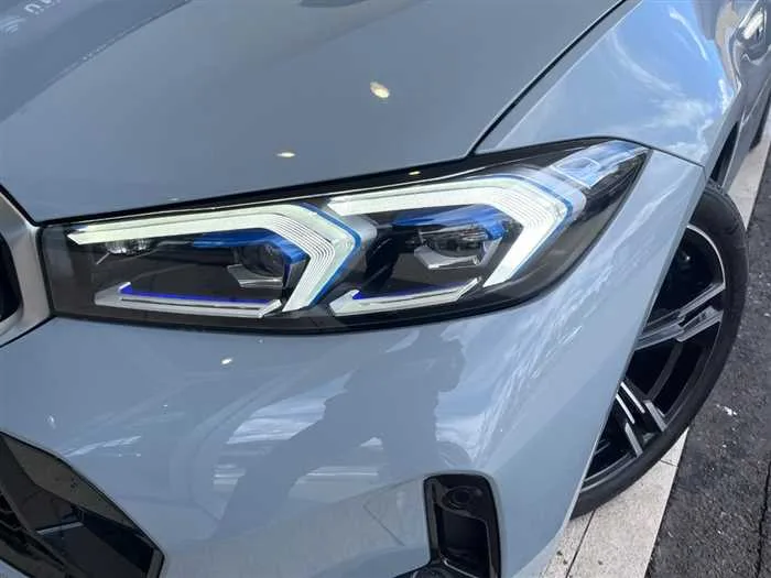 BMW 3 Series 2024 — миниатюра 5