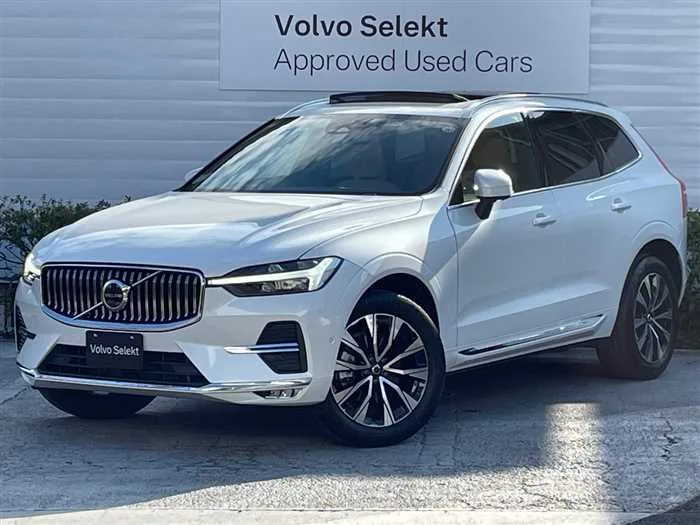Volvo XC60 2022 — фото 1, купить с доставкой в Москву