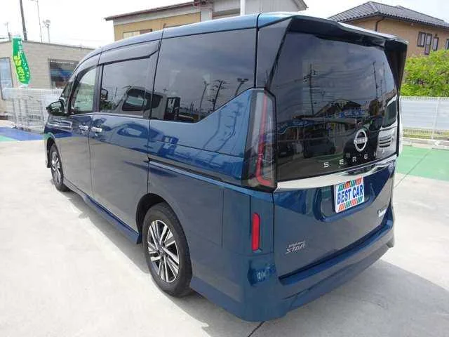 Nissan SERENA 1.4 e-POWER HighwayStarV 2024 — миниатюра 3