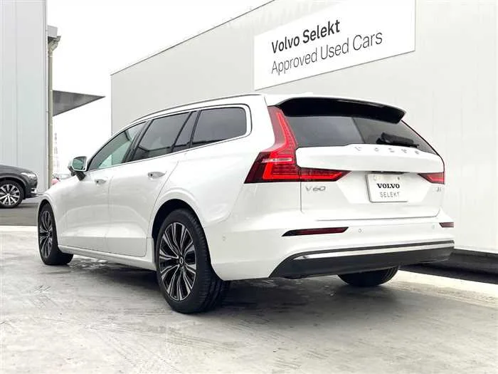 Volvo V60 2024 — миниатюра 5