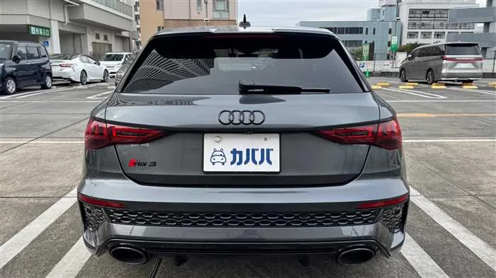 Audi RS3 Sportback 2024 — миниатюра 4