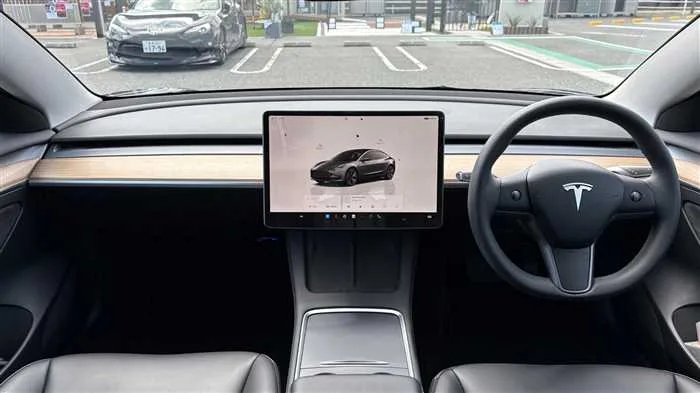 Tesla Motors Others RWD 2023 — миниатюра 2