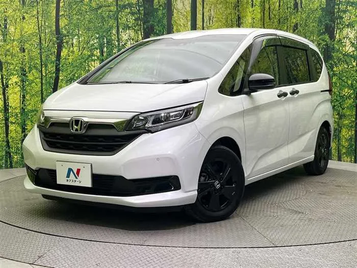 Honda Freed 2022 — фото 1, купить с доставкой в Москву