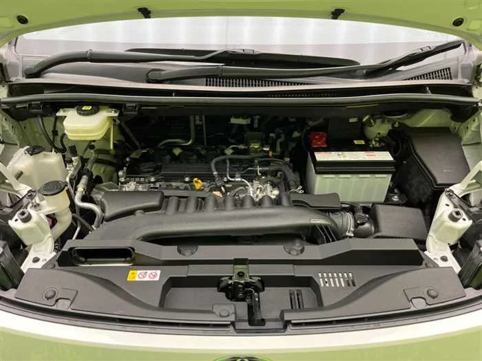 Toyota Voxy 2024 — миниатюра 5