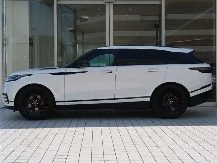 Land Rover Range Rover Velar 2023 — миниатюра 3