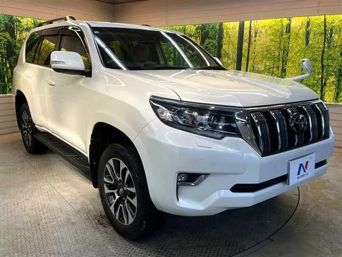 Toyota Land Cruiser Prado 2023 — миниатюра 3
