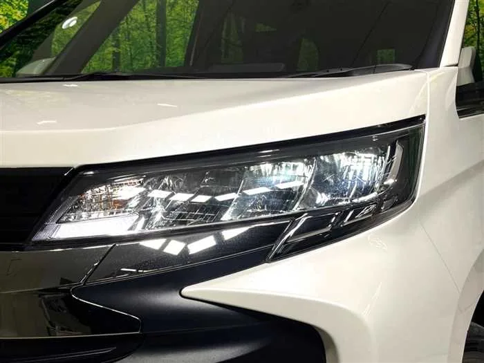 Toyota Noah 2025 — миниатюра 5