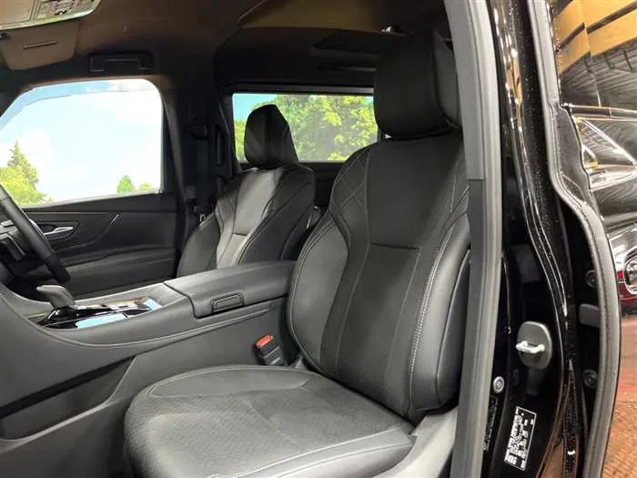 Toyota Vellfire 2023 — миниатюра 2