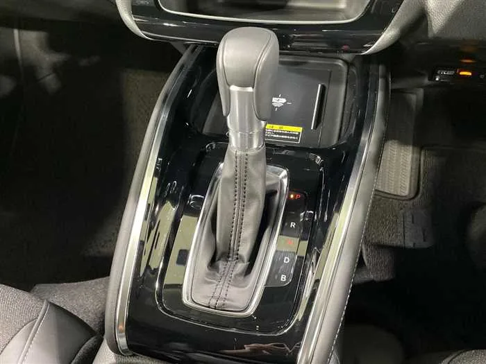 Honda VEZEL 2025 — миниатюра 3
