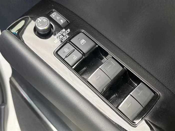 Toyota Alphard 2022 — миниатюра 5